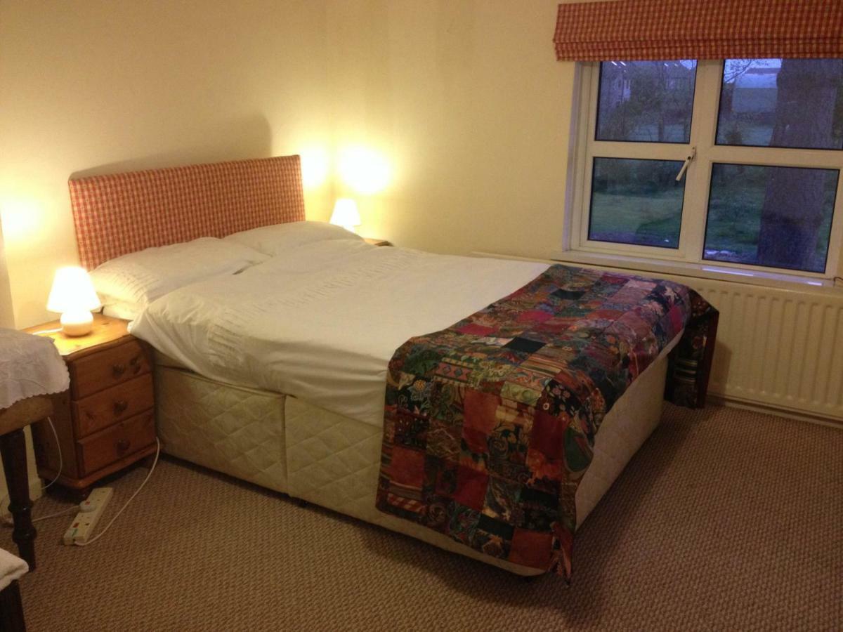 Bed and Breakfast Lisieux House on Lough Neagh à Aghalee Extérieur photo